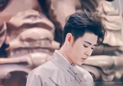 张云雷坠楼事件是怎么回事 张云雷演出为什么被叫停