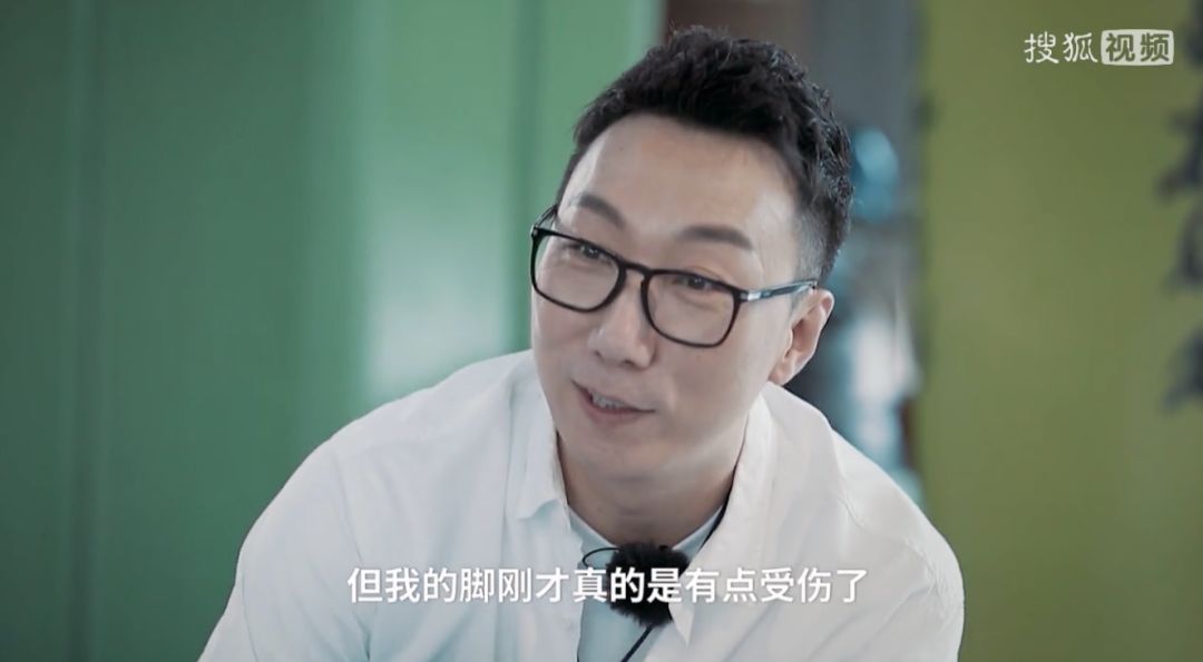 张伟丽卫冕金腰带 让全世界黑粉闭嘴