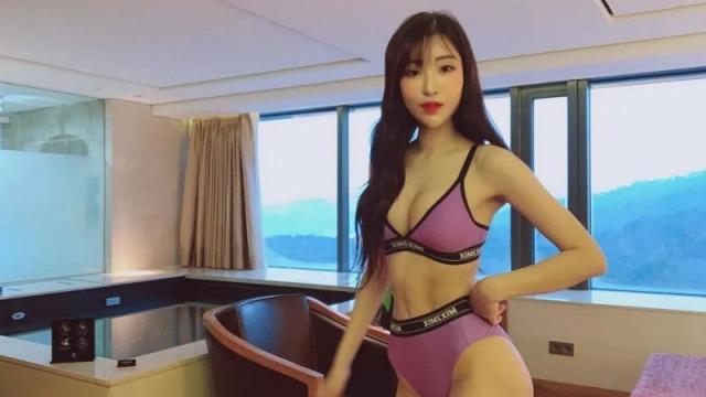 性骚扰男爱豆风波后她又陷整容争议 参加节目被指洗白