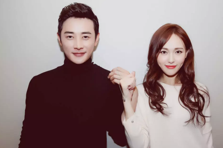 唐嫣生宝宝了吗 唐嫣与罗晋公开谈及女儿