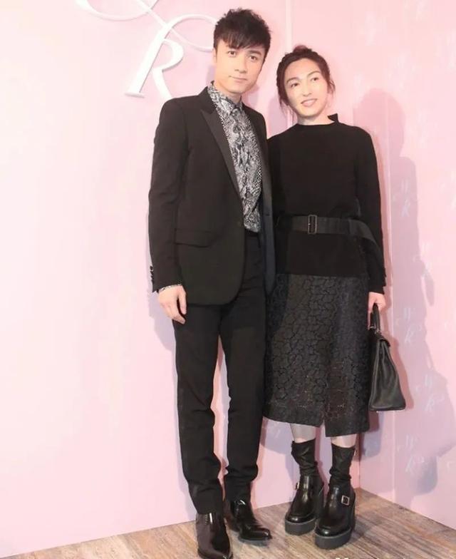 萧敬腾亲口承认恋情是什么回事 萧敬腾的女朋友是谁
