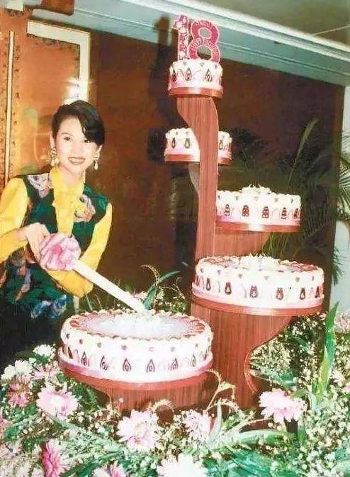 刘銮雄女星绯闻不断 唯独她被原配称是个好女孩