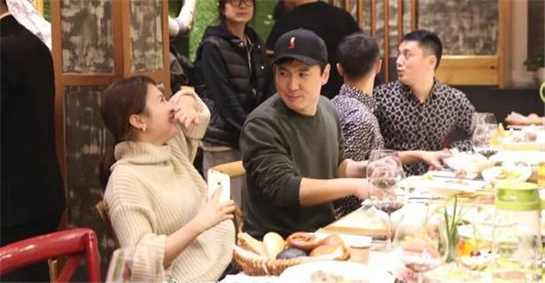 沈腾求婚成功娶了初恋 逆袭成功成为中国票房最高的男演员