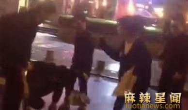 许凯家暴女朋友是真的吗 网友:谁家暴谁