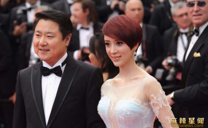 金巧巧老公是谁 成为影视总裁夫人接演小配角