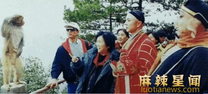 六小龄童被骂了五年到底冤不冤 六小龄童是怎么崩坏