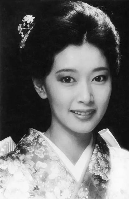 日本风靡一时的昭和十大美人 第一名去世已有35年