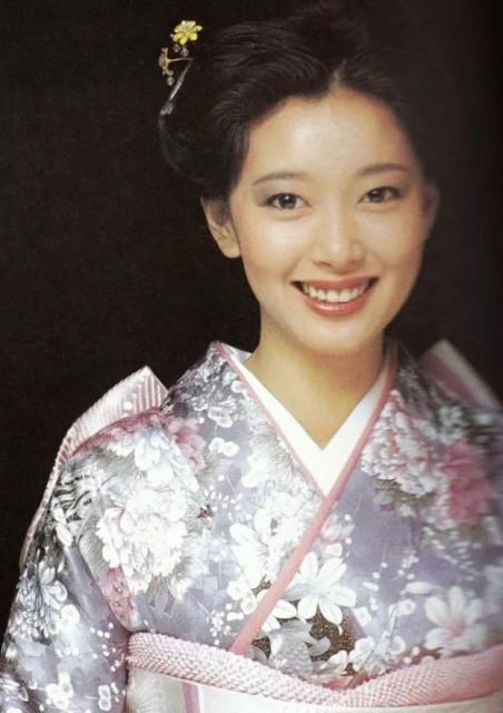 日本风靡一时的昭和十大美人 第一名去世已有35年