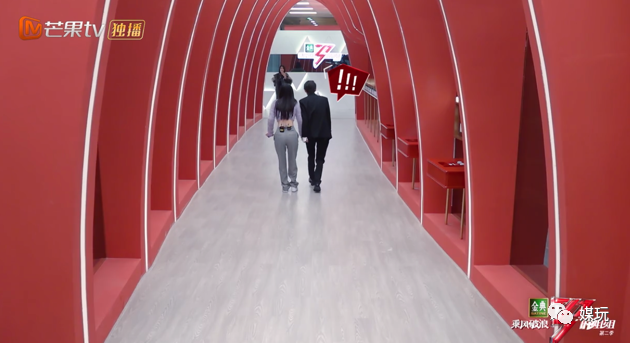 浪姐2姐姐的社交名场面 那英喊了一句“你俩谁啊”