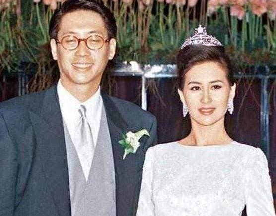 何超琼站C位无人敢抢是什么意思 背后藏着真相是你不敢想的