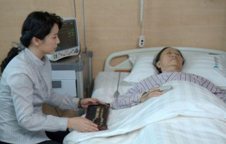 老戏骨张少华去世 生前病魔缠身仍坚持工作
