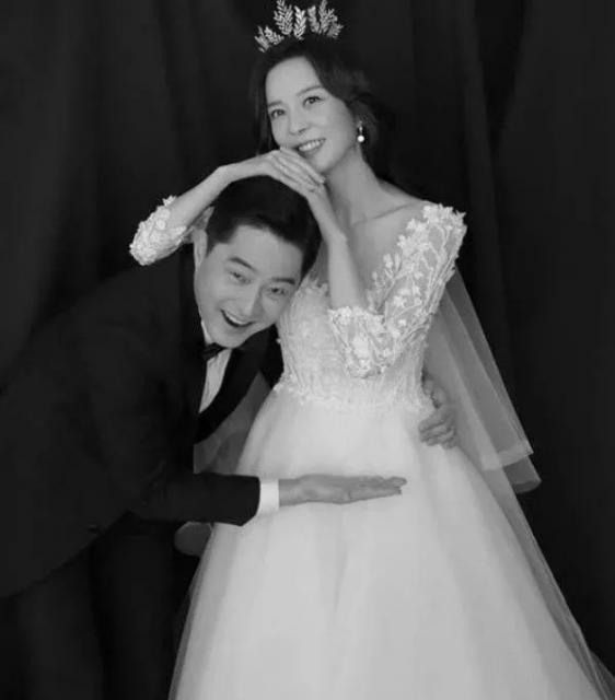 金正宇与任莎拉宣布结婚 任莎拉爆料已经怀孕