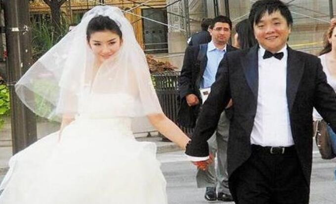 黄奕的前夫是谁 黄奕5年经历2次失败婚姻