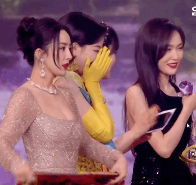 杨幂和唐嫣怎么了 她们再也回不去了吗