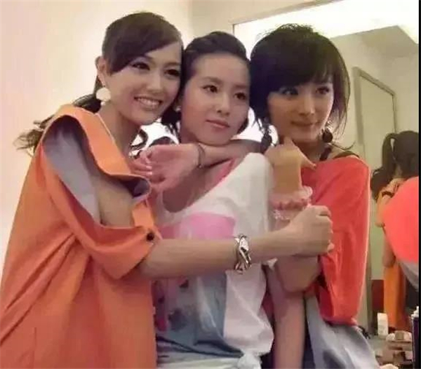 杨幂和唐嫣怎么了 她们再也回不去了吗