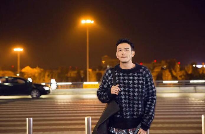 杨烁老婆是谁 杨烁结婚9年才补办婚礼