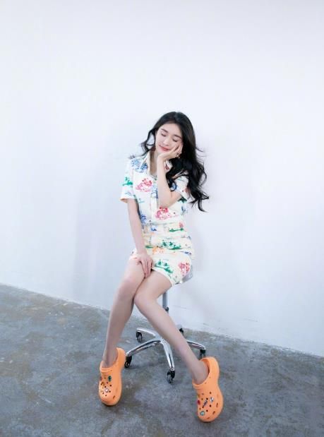 李佳琦杨幂直播翻车现场 网红和明星的差距就在这里