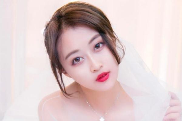孙侨潞离世后和男朋友合照曝光 曾坦言要和男方结婚