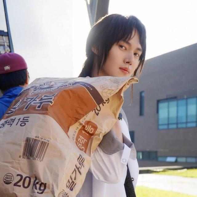 螭龙也惊喜客串 8位义气出演女神降临的大咖韩星