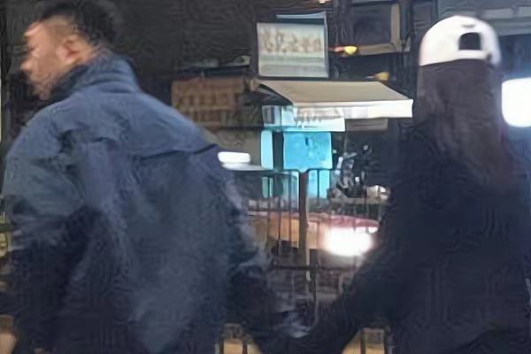 沈梦辰称不结婚因海涛催不动 沈梦辰杜海涛疑似分手