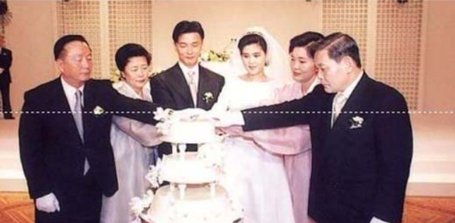 李富真年轻时候的图片,她怎么看上任佑宰?