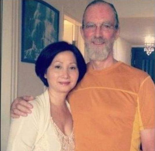 卢靖姗是几国混血?她爸爸妈妈照片资料来了