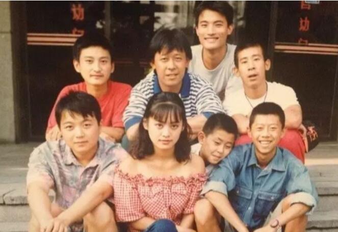 电影演员姜文现状如何,被传去世是谣言!