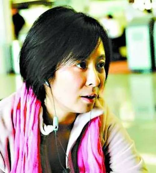 董子健的妈妈王京花照片,王京花现在签约艺人有哪些