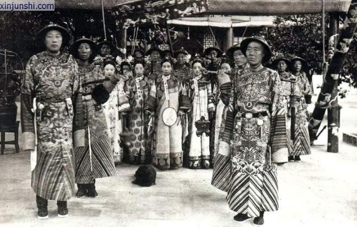 清朝历代皇帝都有多少妃子?清代妃子的等级和封号