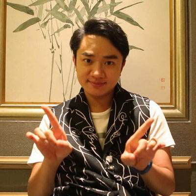 王祖蓝真实身高是多少?王祖蓝是曾志伟徒弟吗?