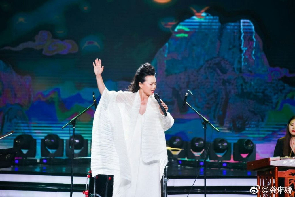 谁能比得过龚琳娜唱功,龚琳娜全能星战惹众怒是怎么回事?