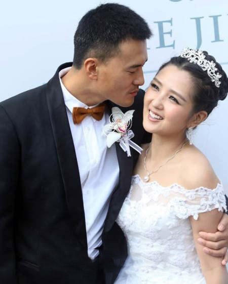 何洁真实身高揭秘 何洁赫子铭是怎么认识的?