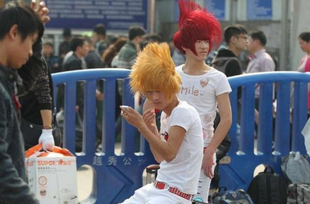 葬爱家族是什么梗?葬爱家族和杀马特有什么区别