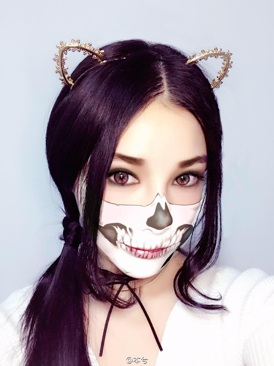 �������ƬͻȻ�ÿֲ�����С��������Ƭ�Ա���Ƭ���˲���һ����