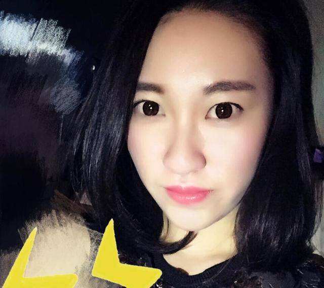 姜至鹏前妻张之悦照片,姜至鹏是因为小三离婚的吗?