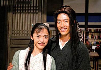 凌潇肃跟姚晨离婚真相,姚晨和凌潇肃儿子照片