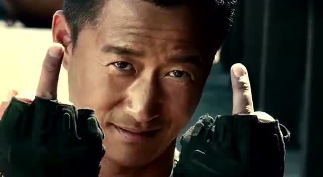 战狼票房吴京赚了多少?战狼2投资票房分成揭秘
