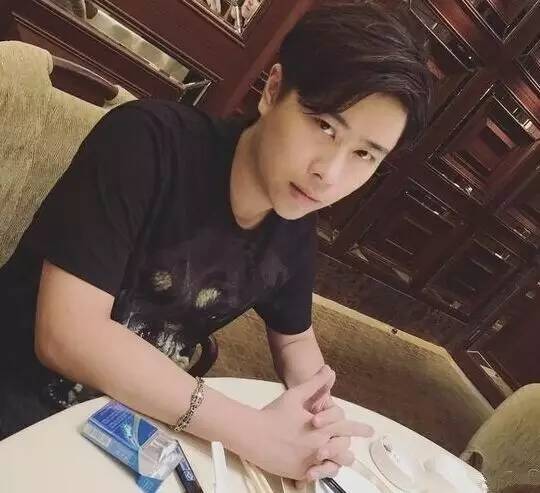 卢本伟为什么去日本?卢本伟被叫55开的原因