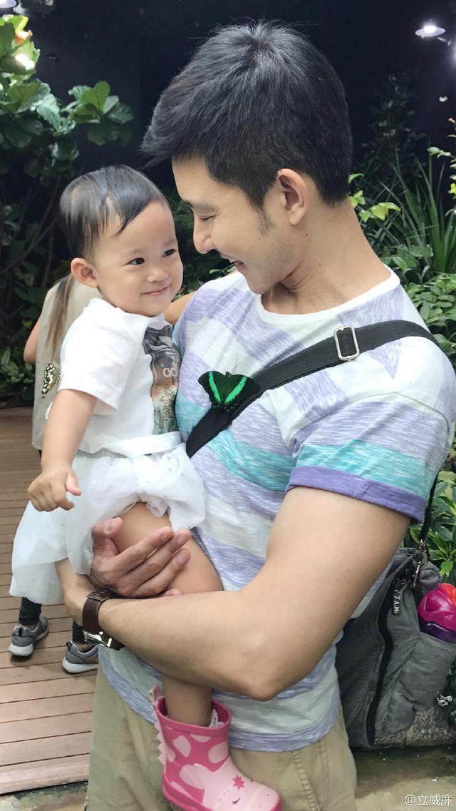 立威廉的老婆李乐诗个人资料,立威廉和刘恺威长得像对比照