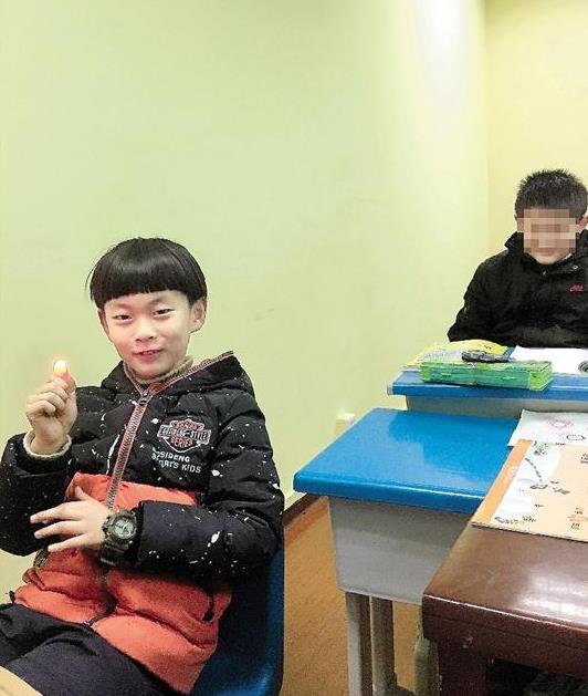何宜德开飞机照片来了,他的事都是真的吗她现在怎么样了