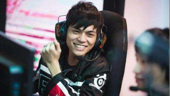 Mouse为什么叫阿光?Mouse离开edg的原因揭秘