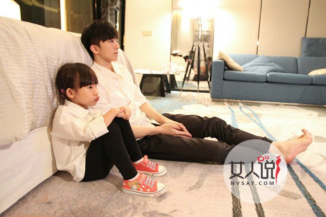 �й��ø�����ΰ����������������������ΰ��ͬĸ�츸��