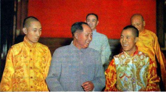 班禅是怎么选出来的?班禅和达赖两者到底有什么区别