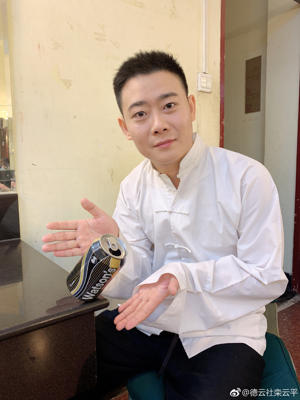 ����ƽΪʲô�д�ħ��������Ӣ������ƽ���廪��ѧ����