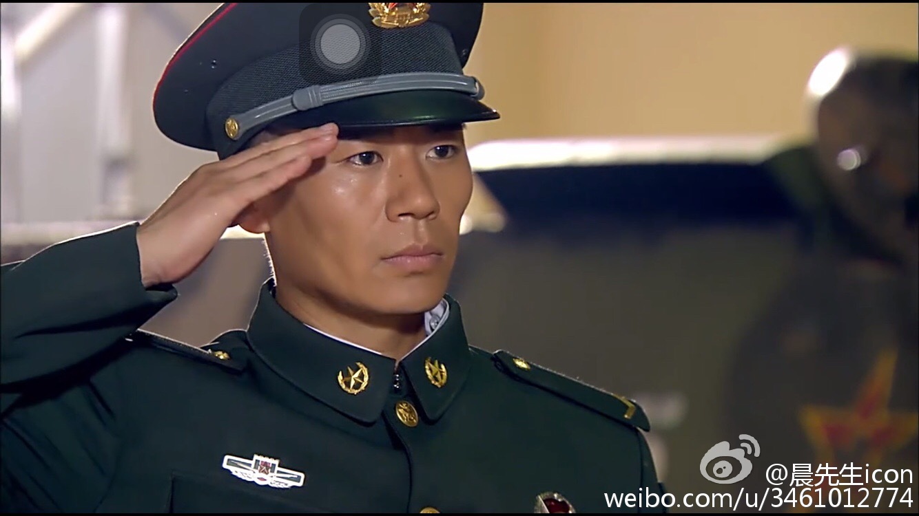 徐佳和吴京是什么关系,战狼为什么不请徐佳?