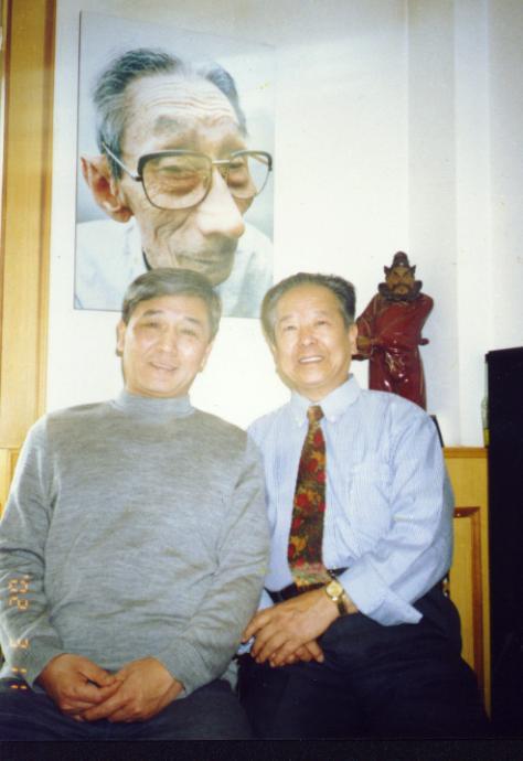 刘威在相声界的辈分是怎样的,比郭德纲于谦还大!