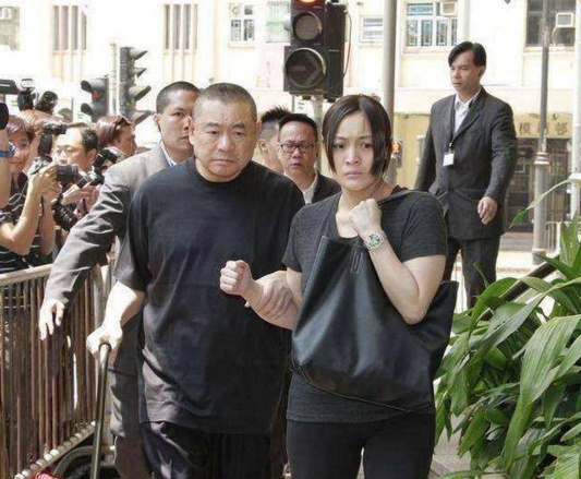 ������Ϊʲôû�йɷݷֵ���ô�٣��������ǽӰ�����