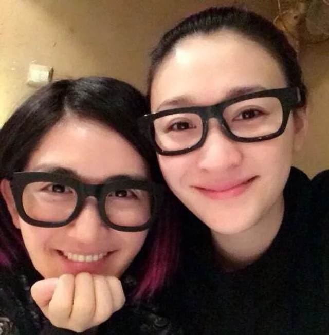 李小冉谢娜发生了什么?谢娜李小冉关系复杂