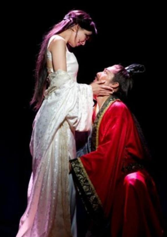 黑泽良平在日本是一线明星吗,他为什么是女神收割机?
