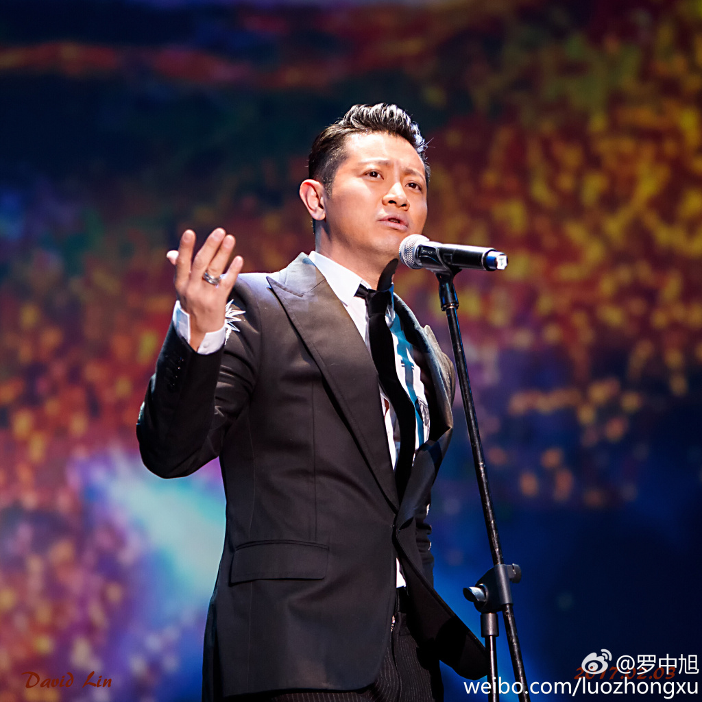 罗中旭耳朵被砍掉了一大半?罗中旭的女友是谁
